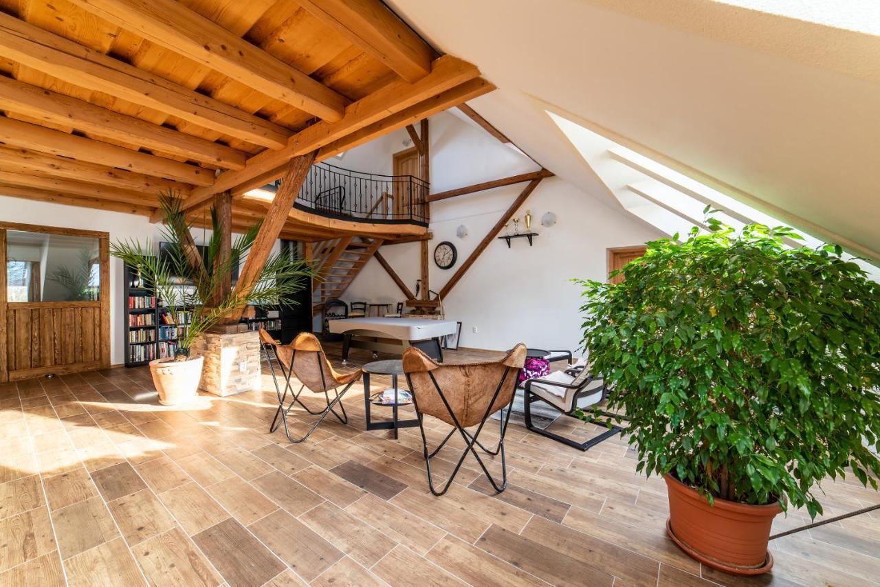 Zrebcin Mlyncok Apartment Slovenska Lupca Exterior foto